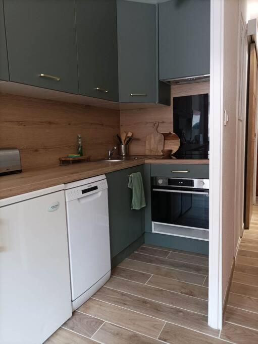 Appartement Aux Pieds Des Pistes Modane Eksteriør billede