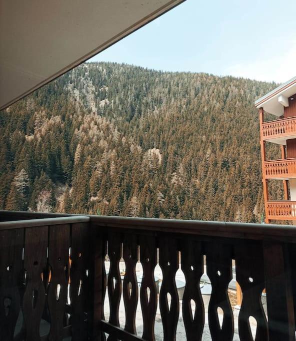 Appartement Aux Pieds Des Pistes Modane Eksteriør billede